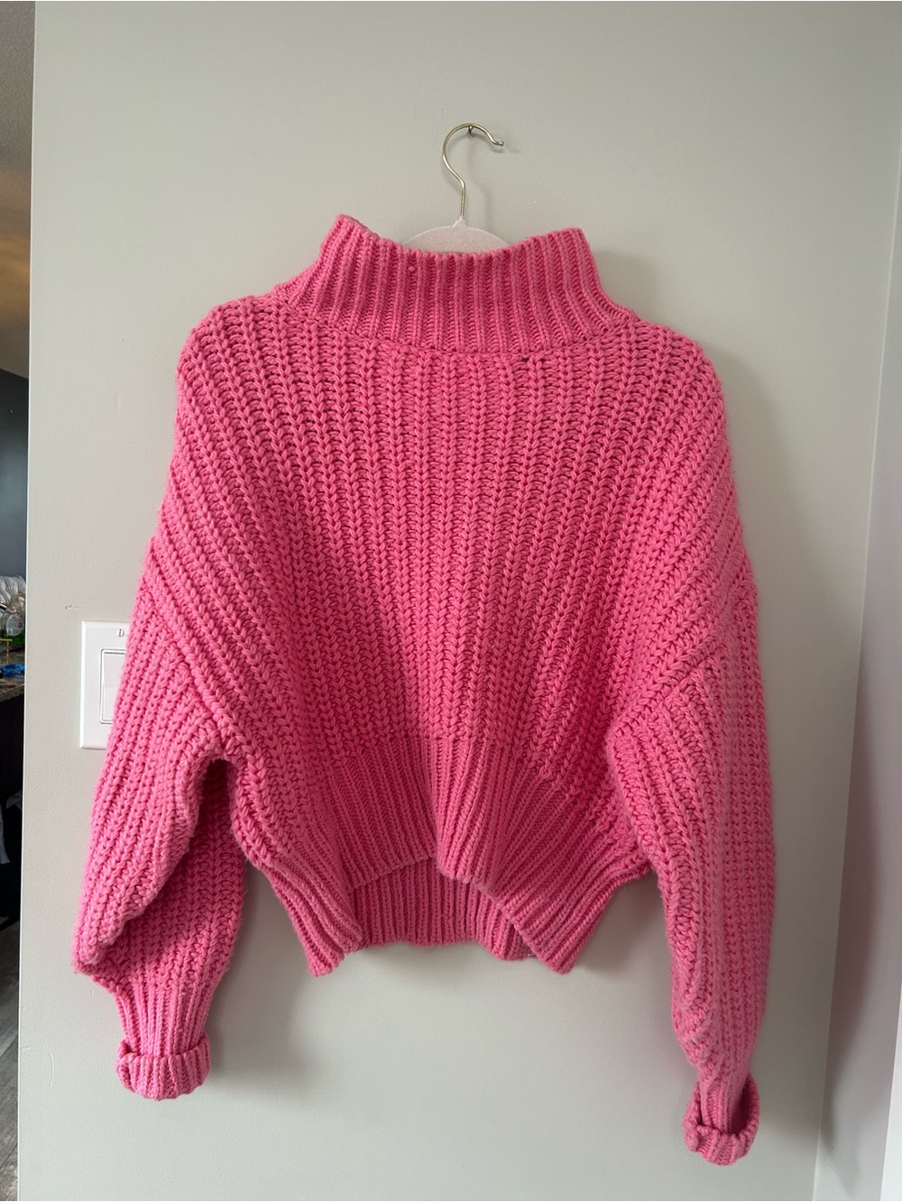 Stylish Pink Chunky Knit Turtleneck Sweater